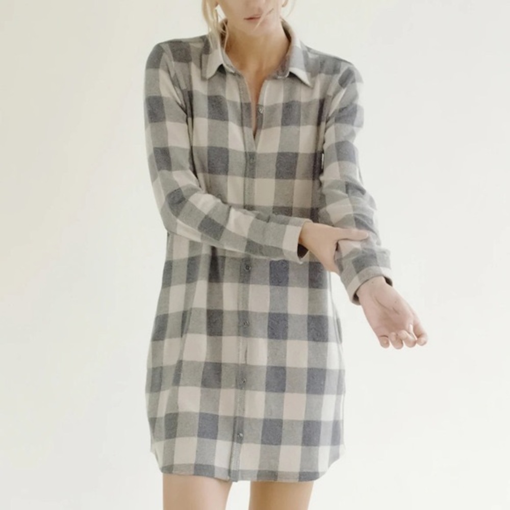 Faherty Brand Buffalo Check Sweater Dress with Pockets!